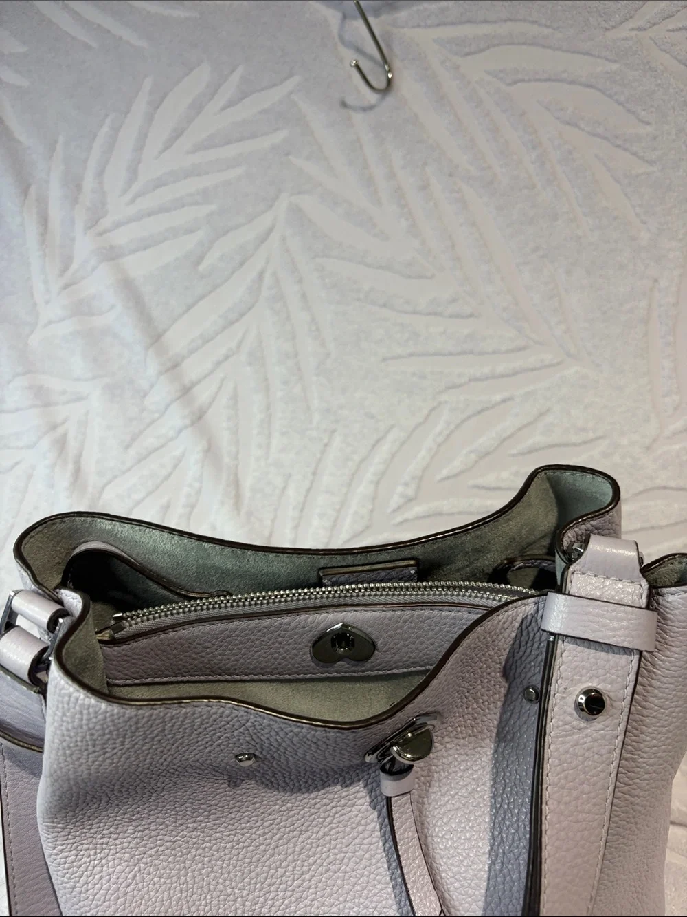 kate spade Pebbled Leather Bucket Shoulder Bag in Light Gray